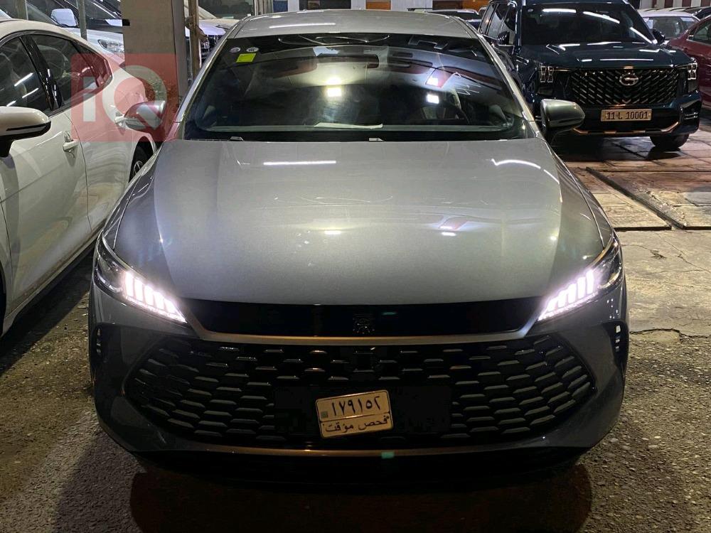 بي واي دي Qin Plus